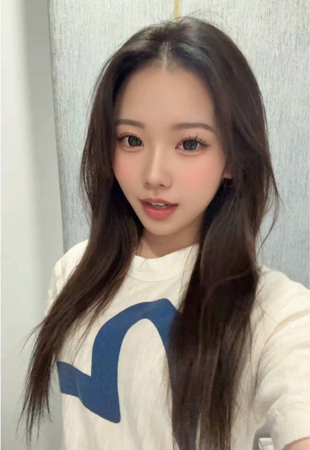 @ᴍᴏᴍᴏɴᴀ