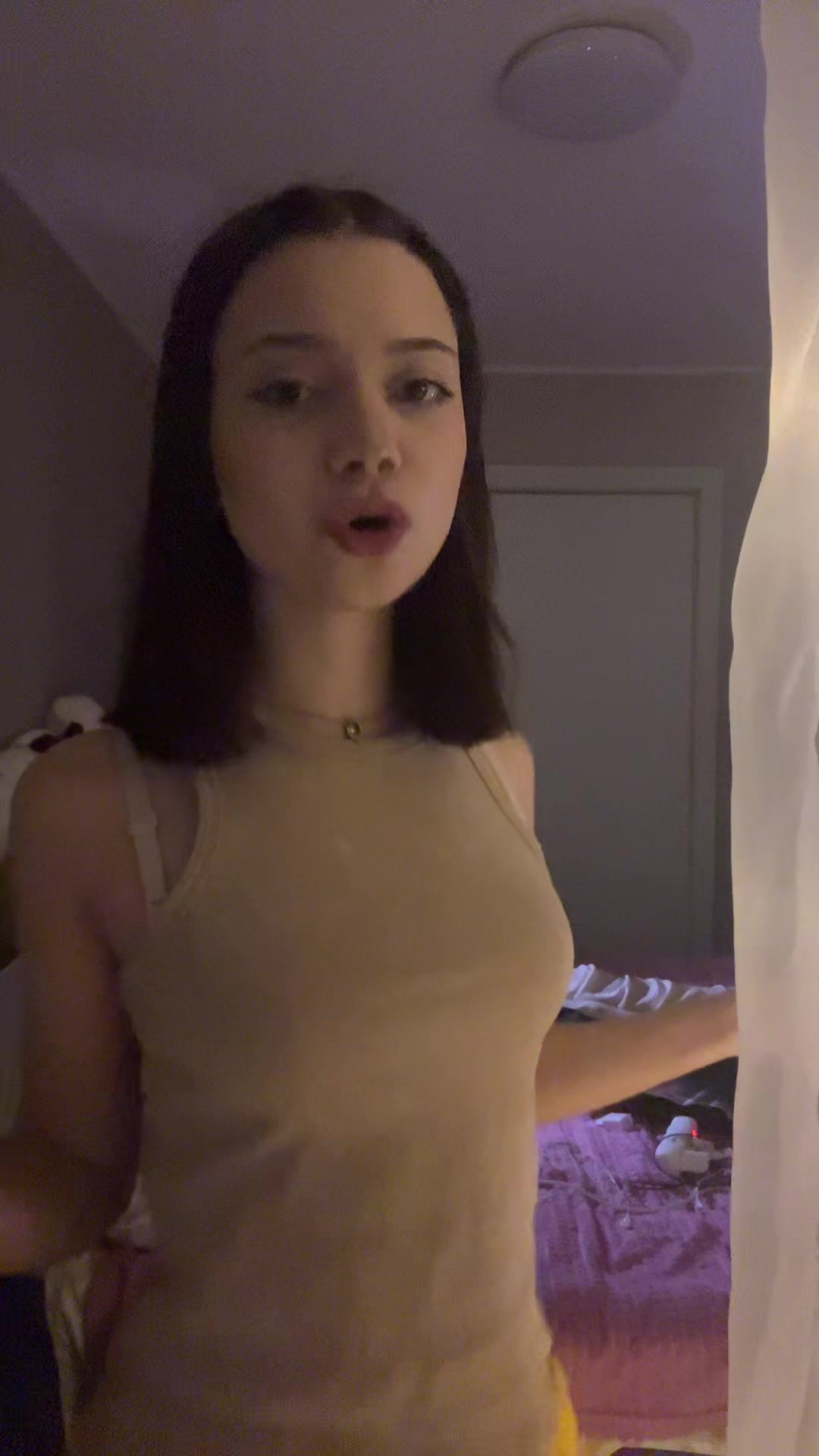 @сашко🧎🏻♀️