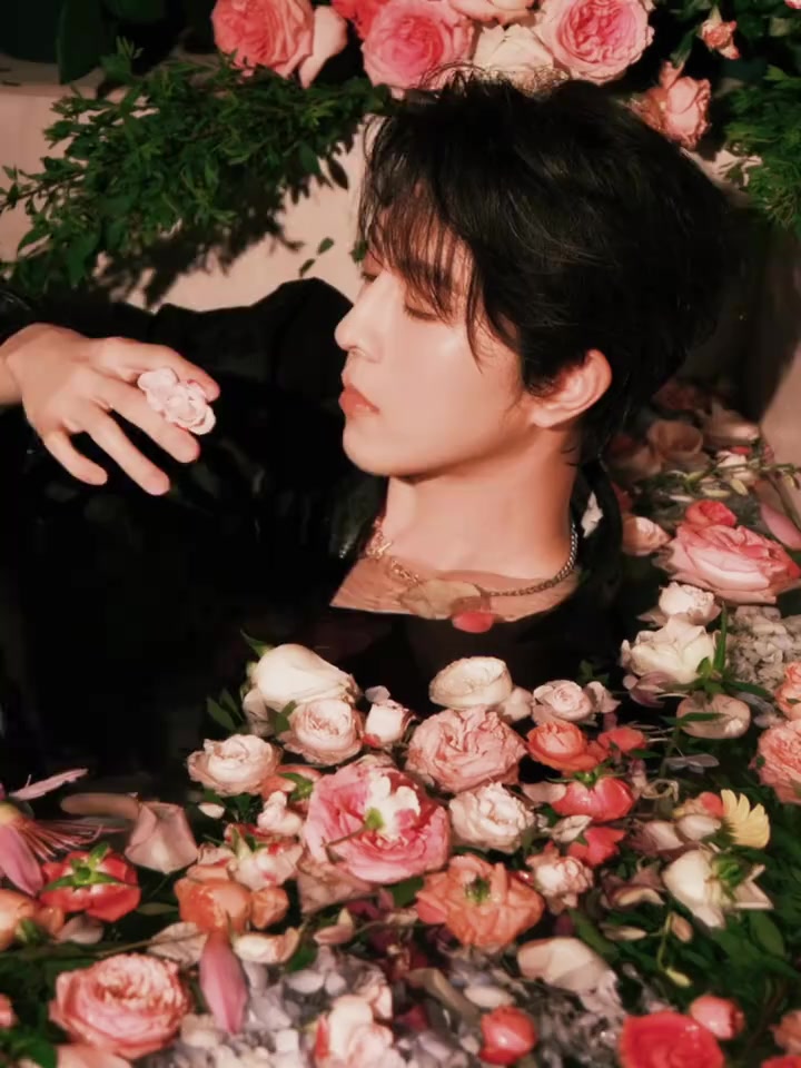 @LinhLinh 龚俊🍊张哲瀚 ❤️051129💙