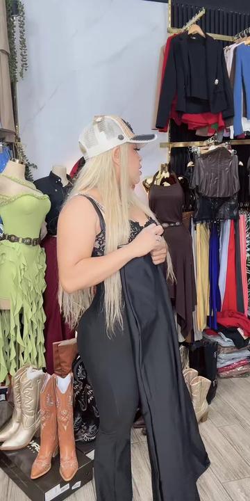 @Vicky Fitfashion