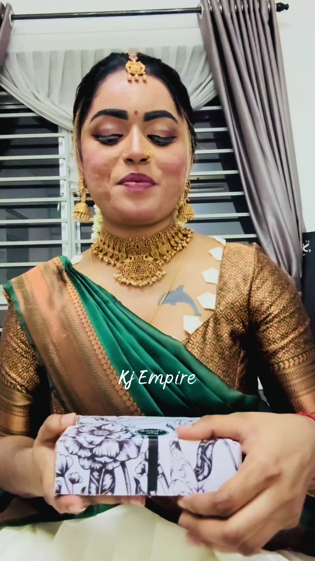 @iam.dhivya