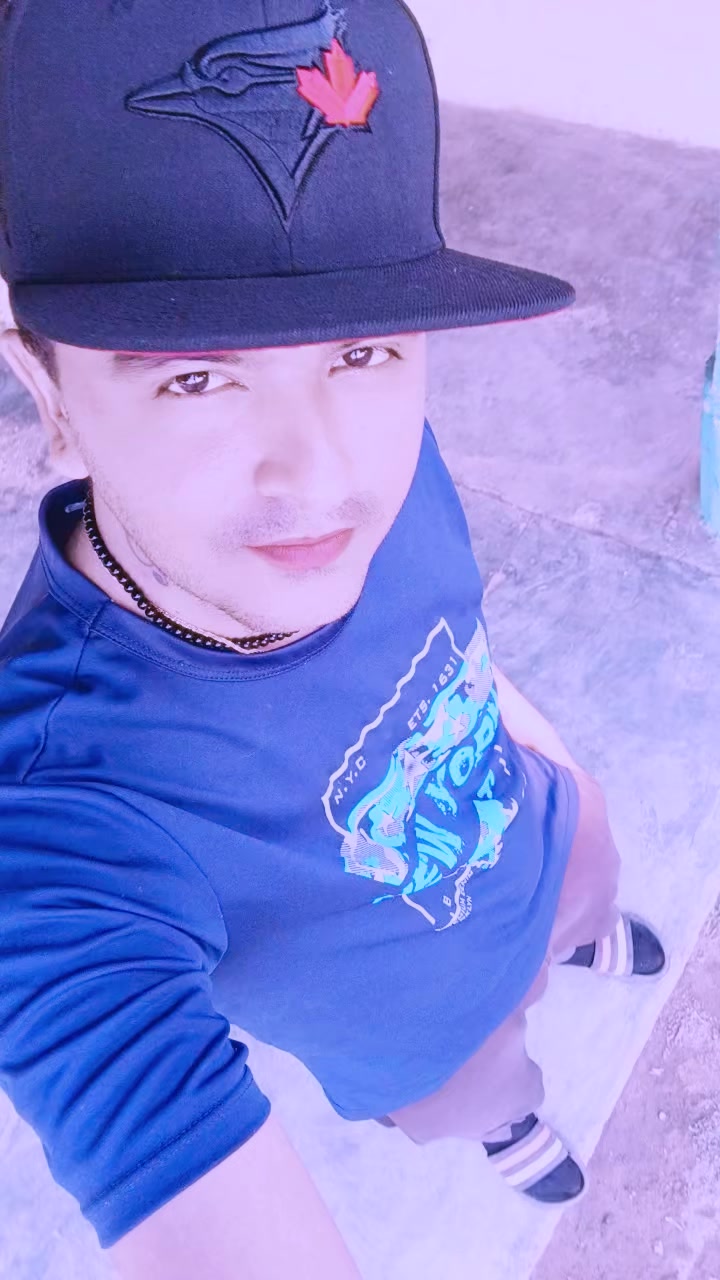 @๐ฎ๐๐๐๐๐๐๐๐๐ผ• Te sigue