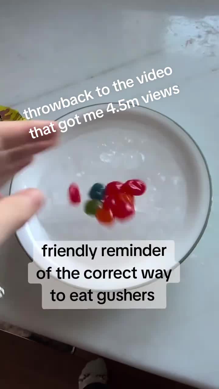@LiterallyLisa👽