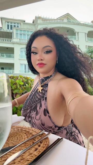 @theuniversegoddess