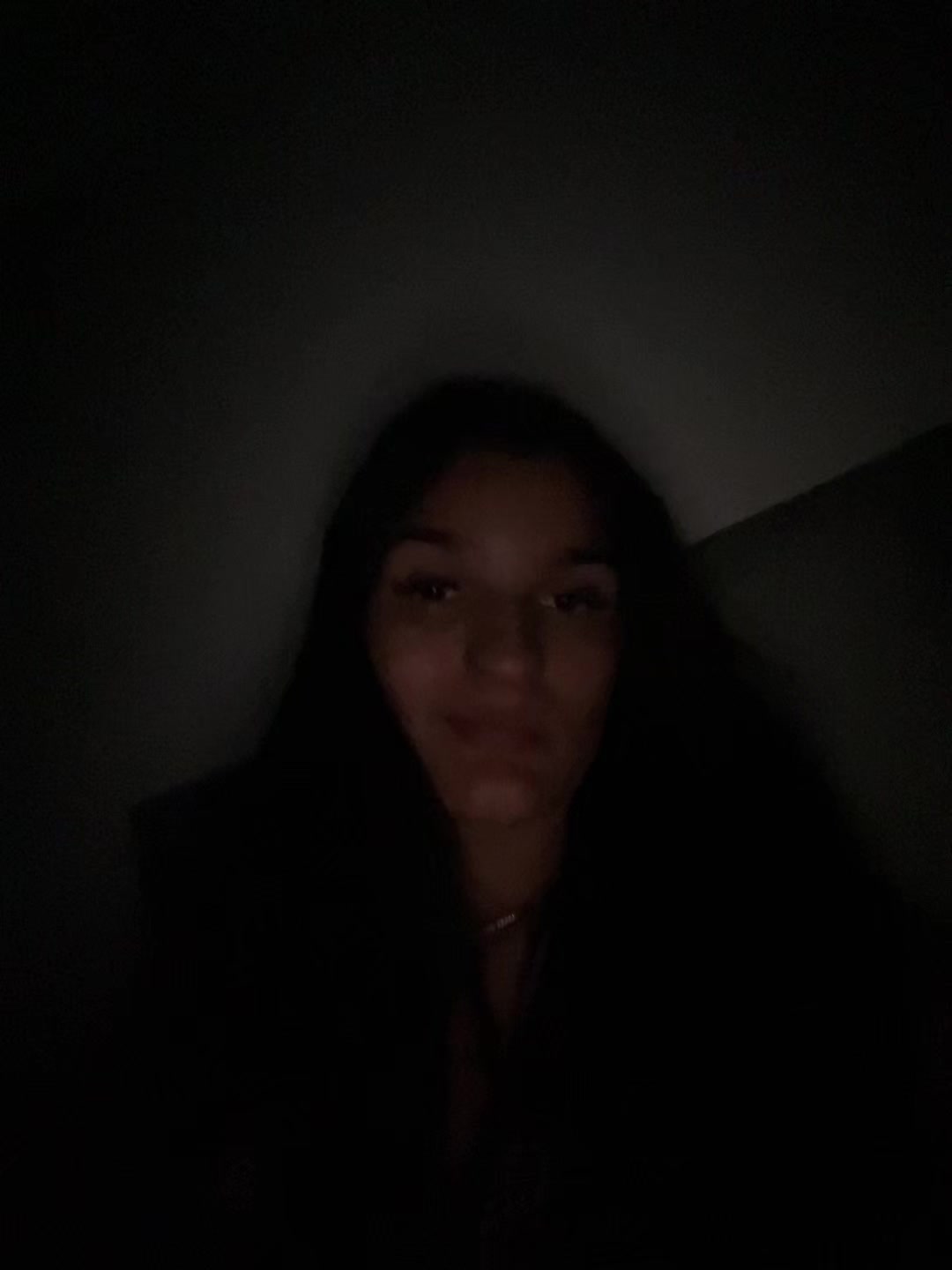 @Nicollyboina