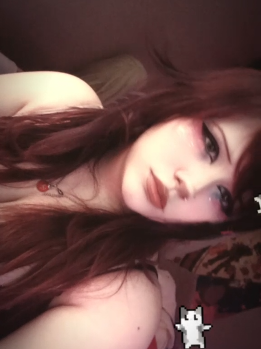 @🦄ria radical🔪