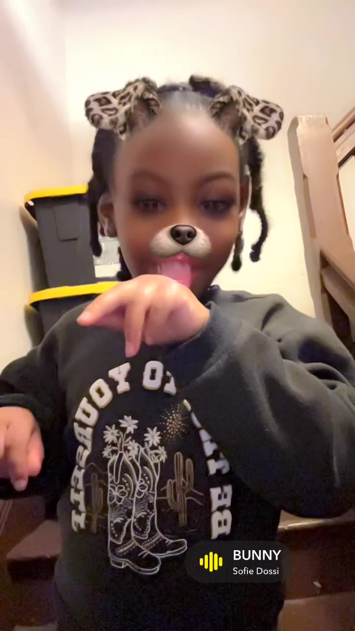 @CrystaBabieee