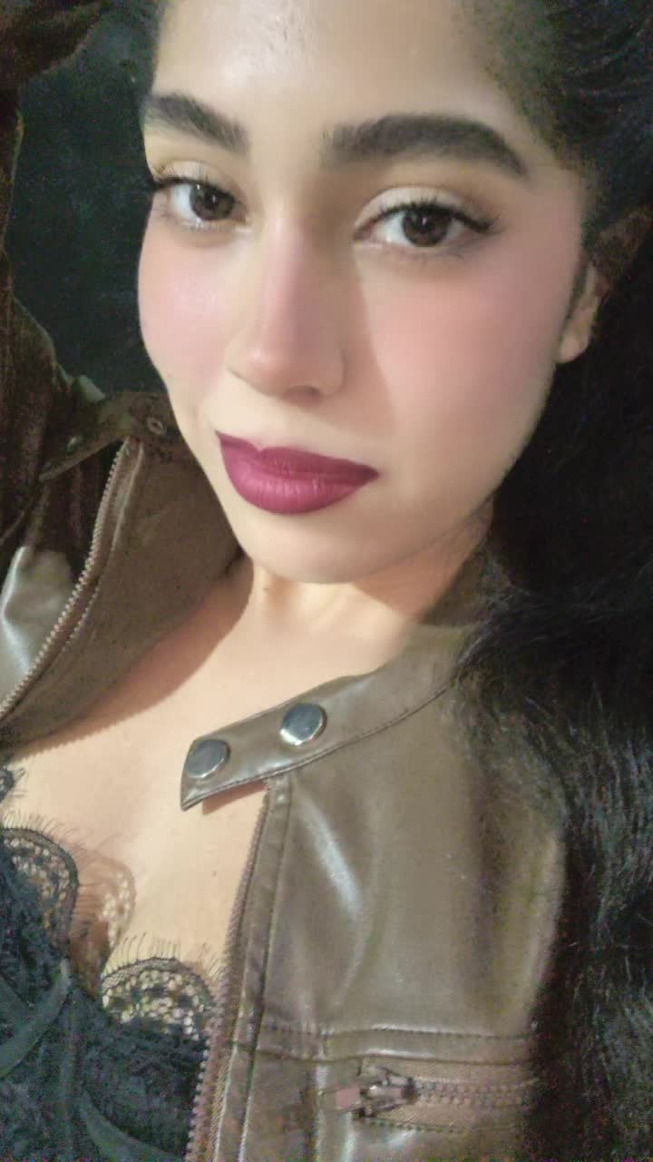 @Elizabeth23