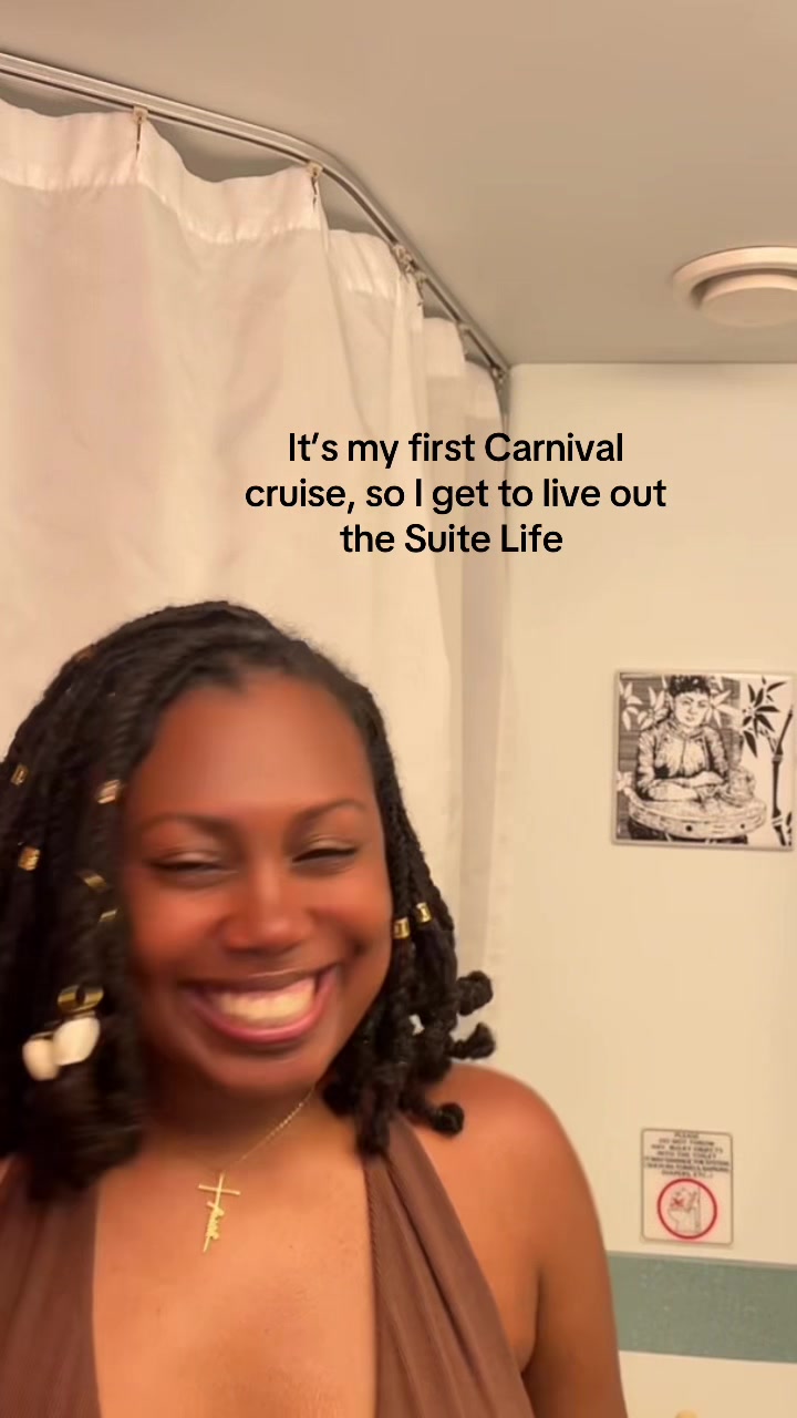 @Mekhia🤎
