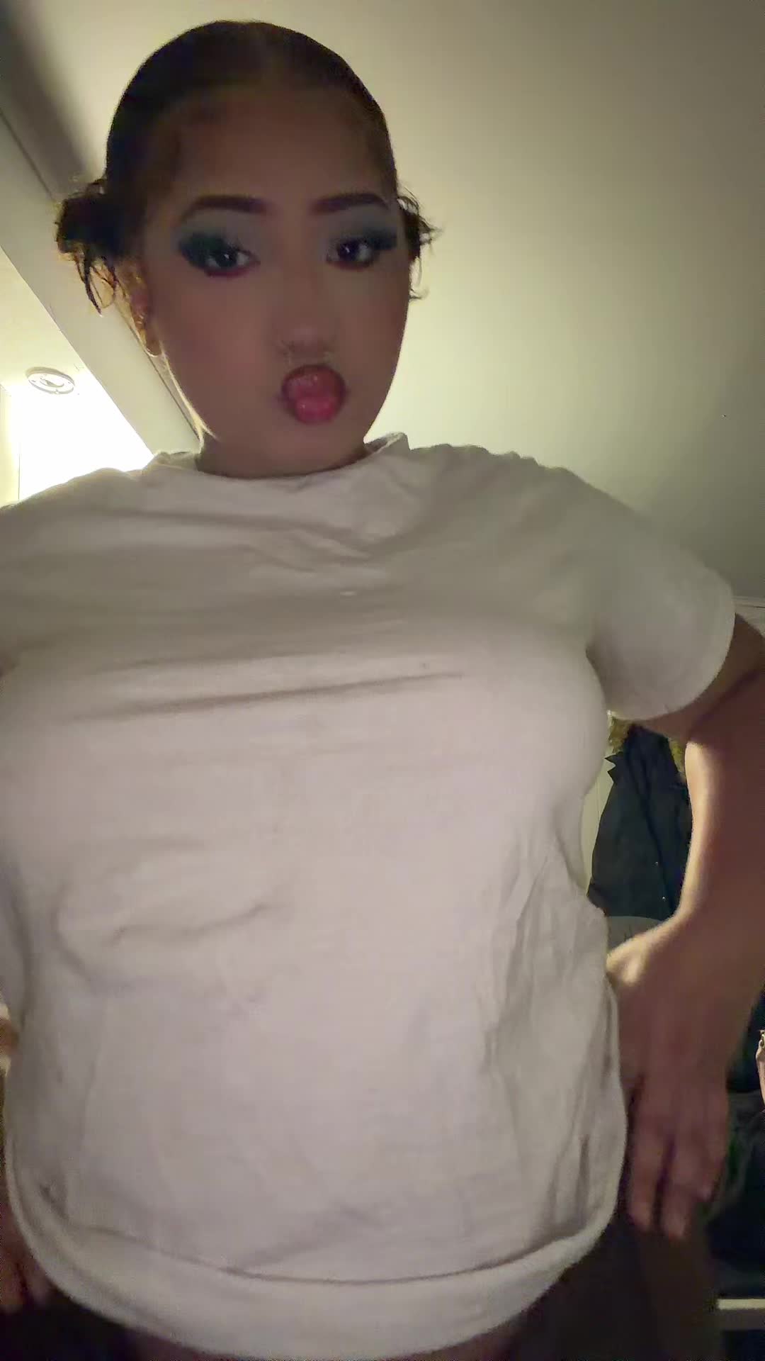 @HotdogHotdog22