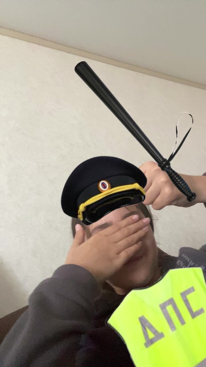 @亗T I T A N亗