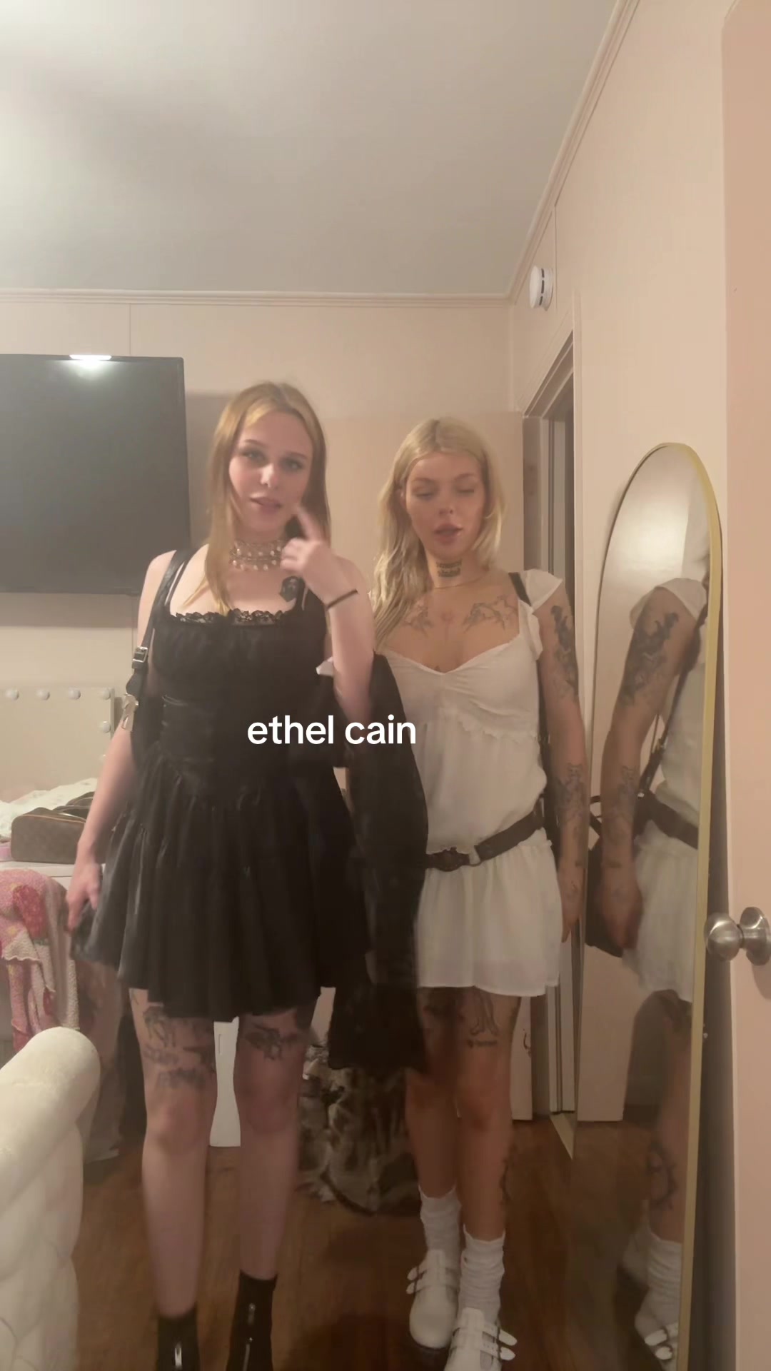 @kendall loren🧘🏼&zwj;♀️🕯️