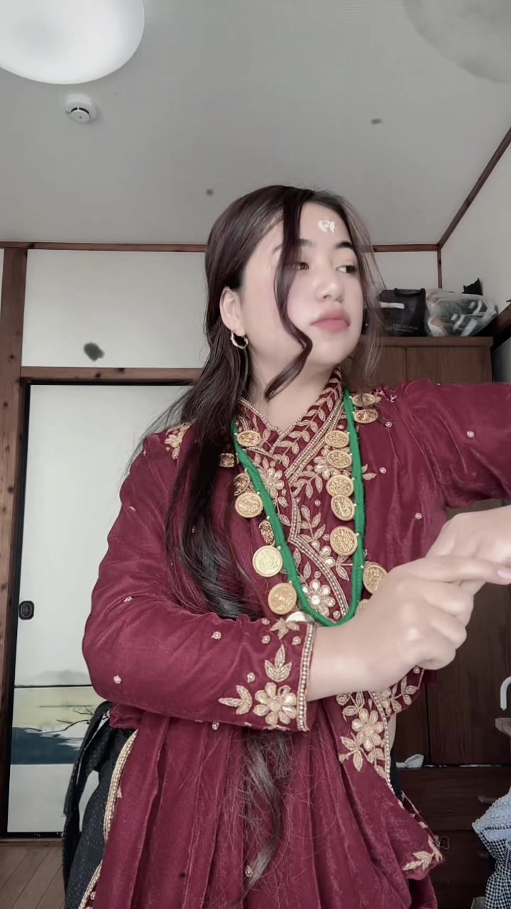 @इशा गुरुङ🇯🇵🇳🇵
