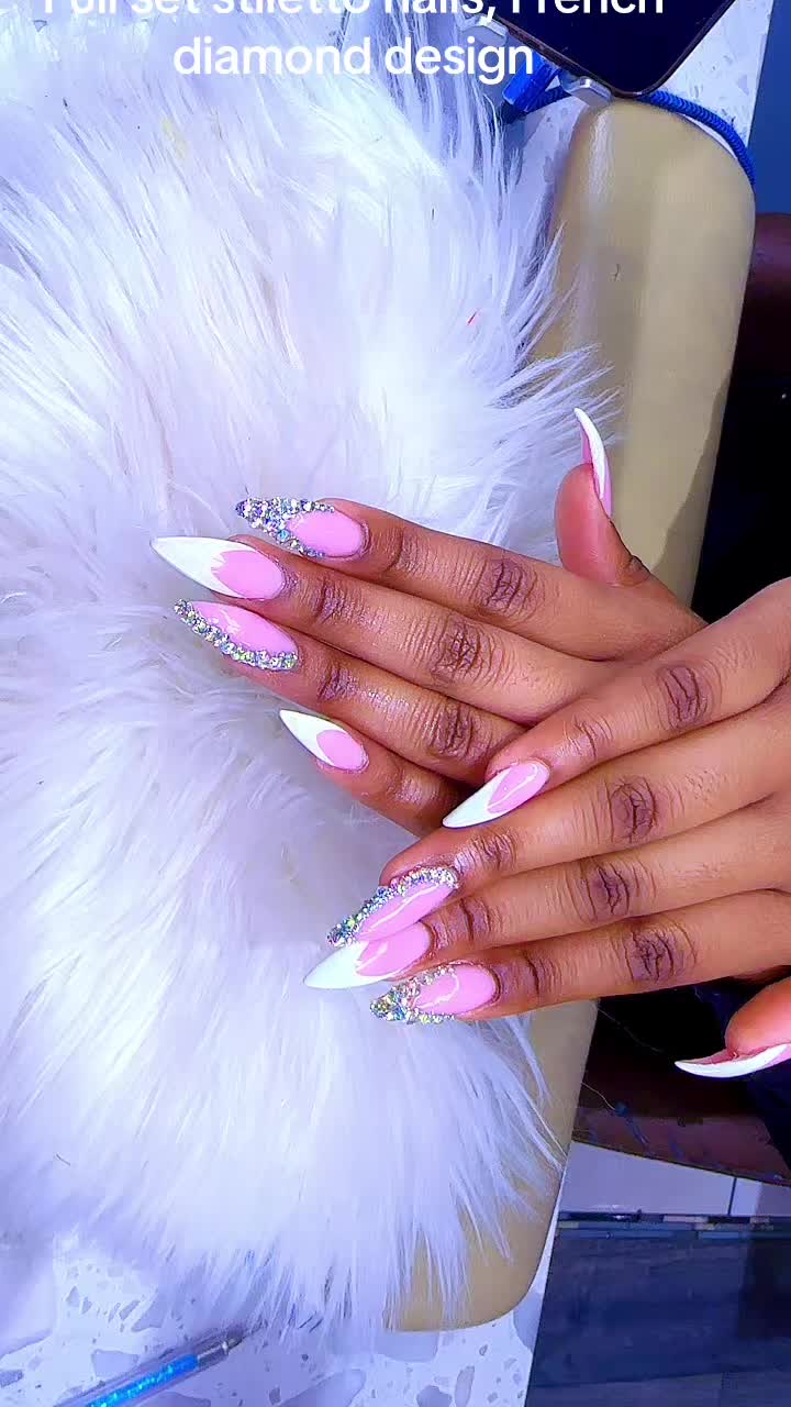 @Lovetipesbyrose1🇭🇹