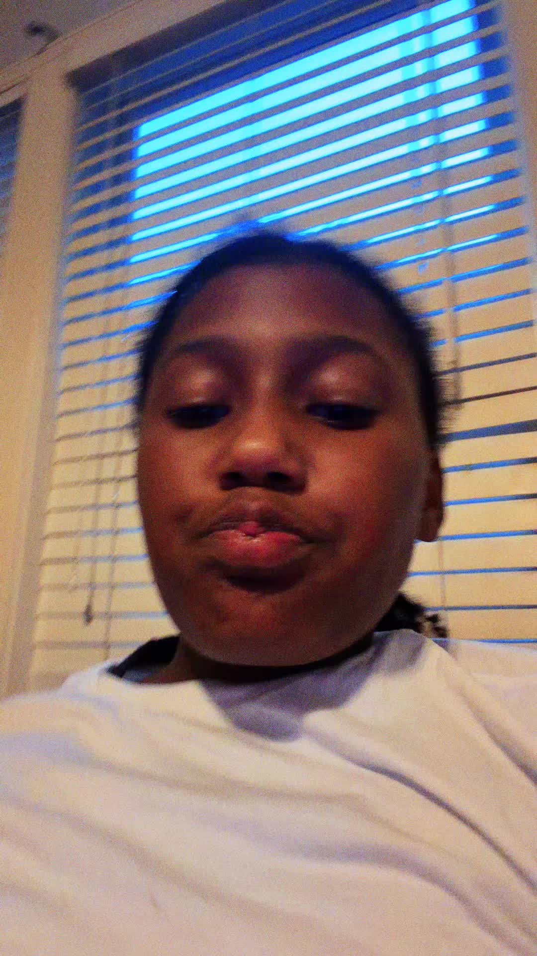 @BIGBACK