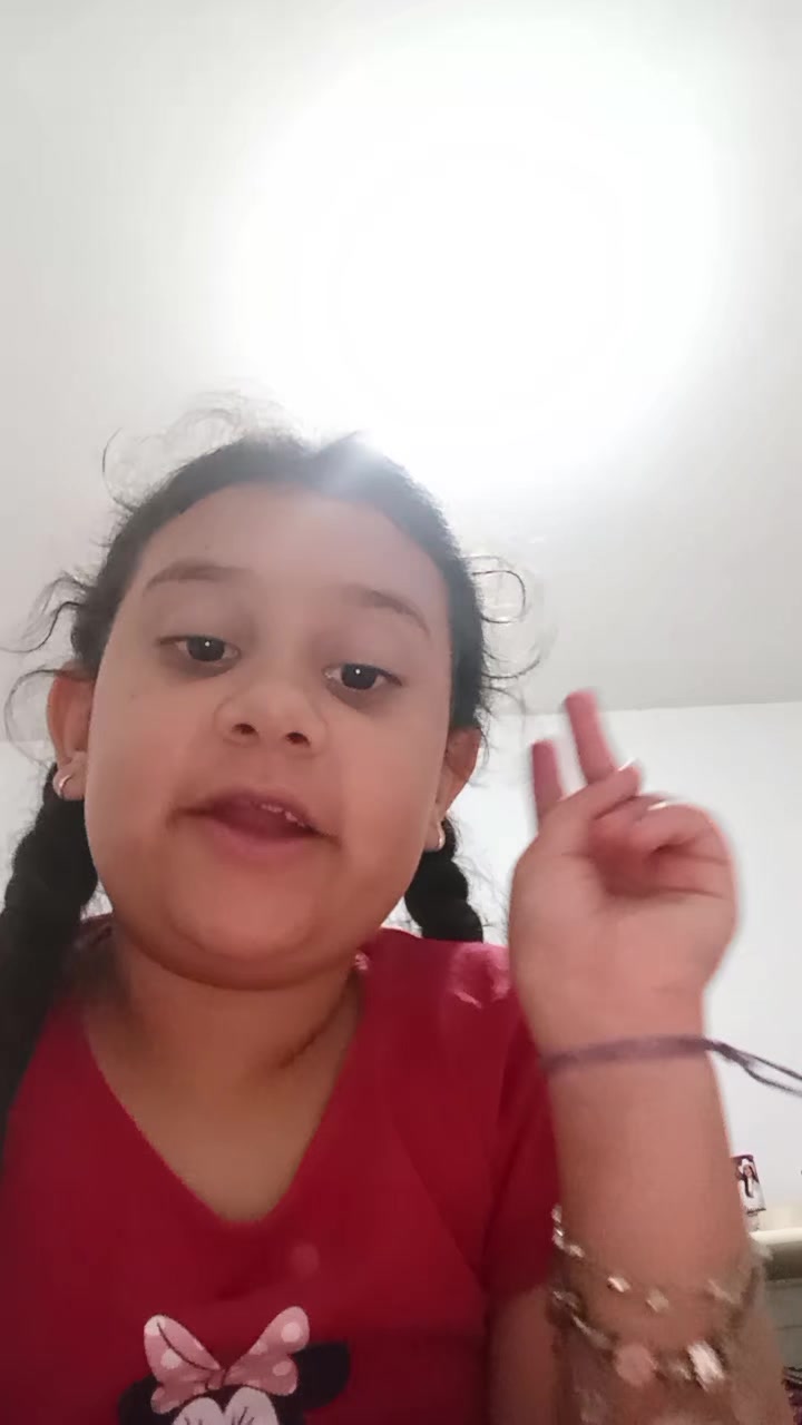 @Vitória Vieira