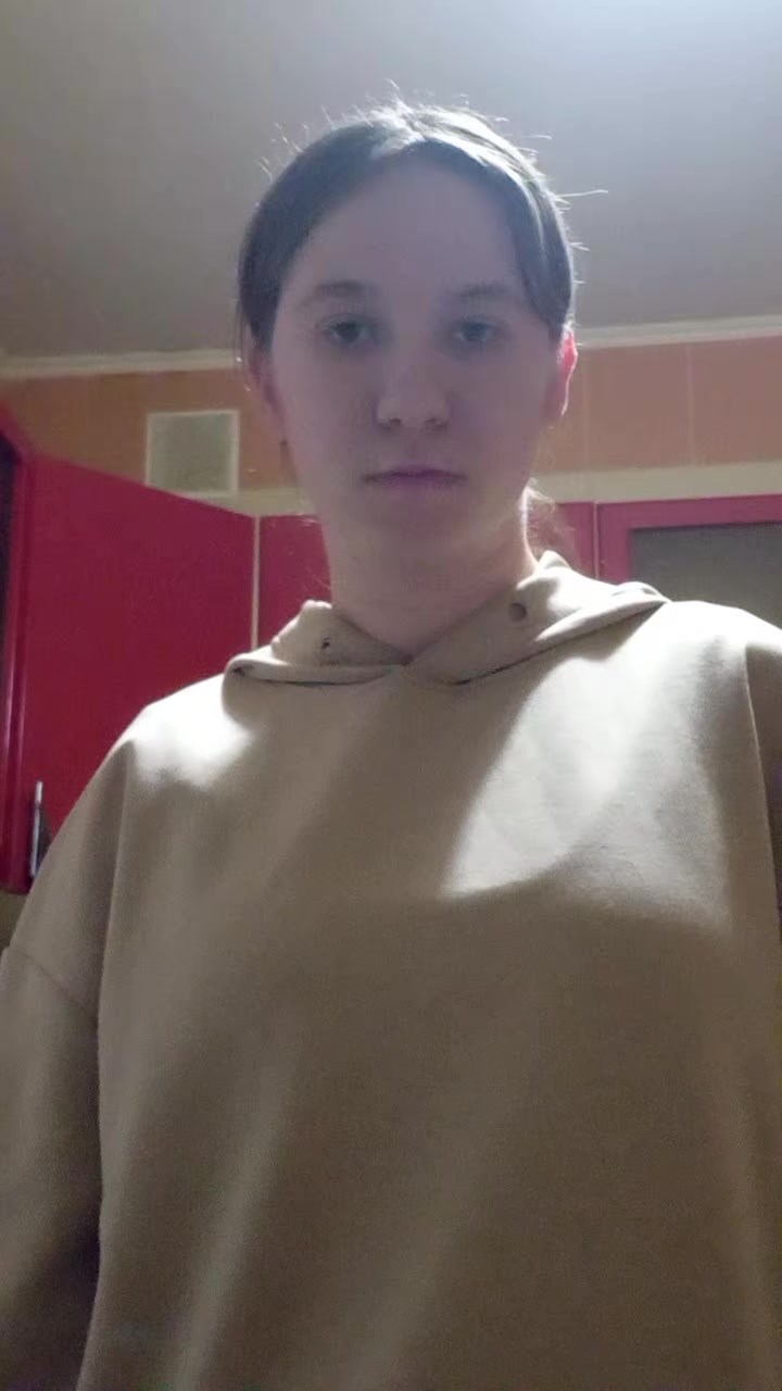 @Алинка брилькова