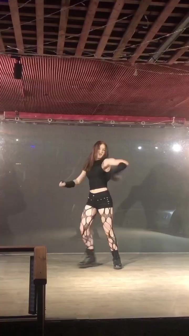 @sonyaonaw