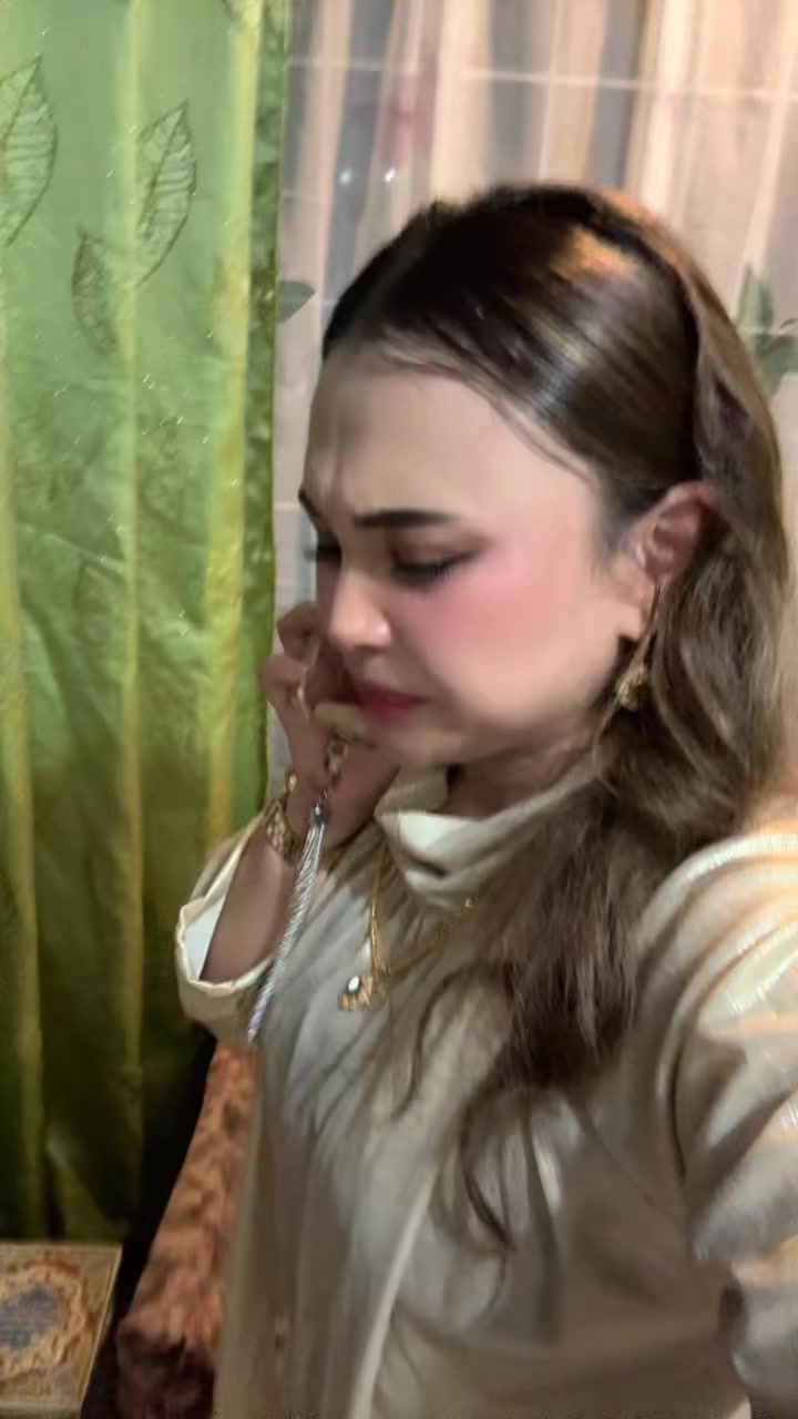 @Eloisa Rose Trinz