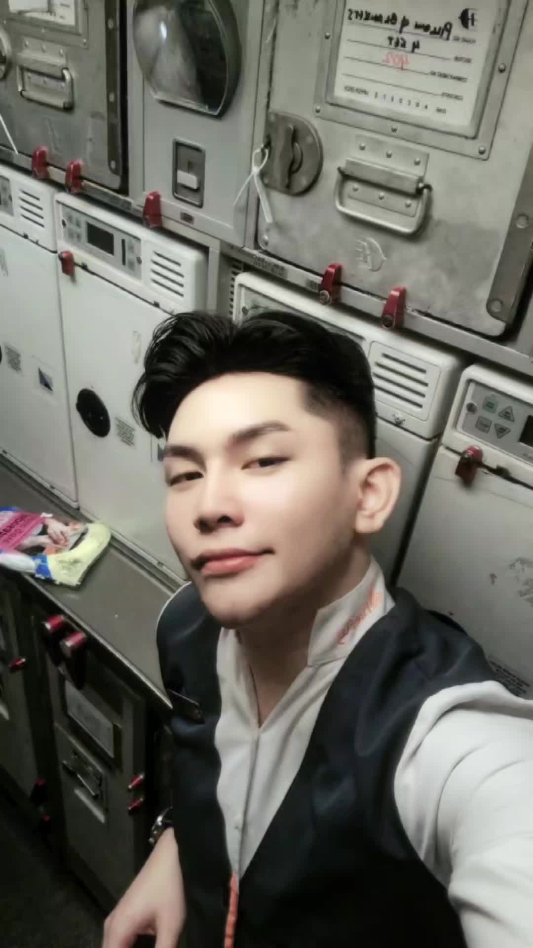 @Boyyy💚