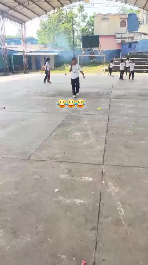 @๐. ๐๐๐๐๐๐ฉ...๐