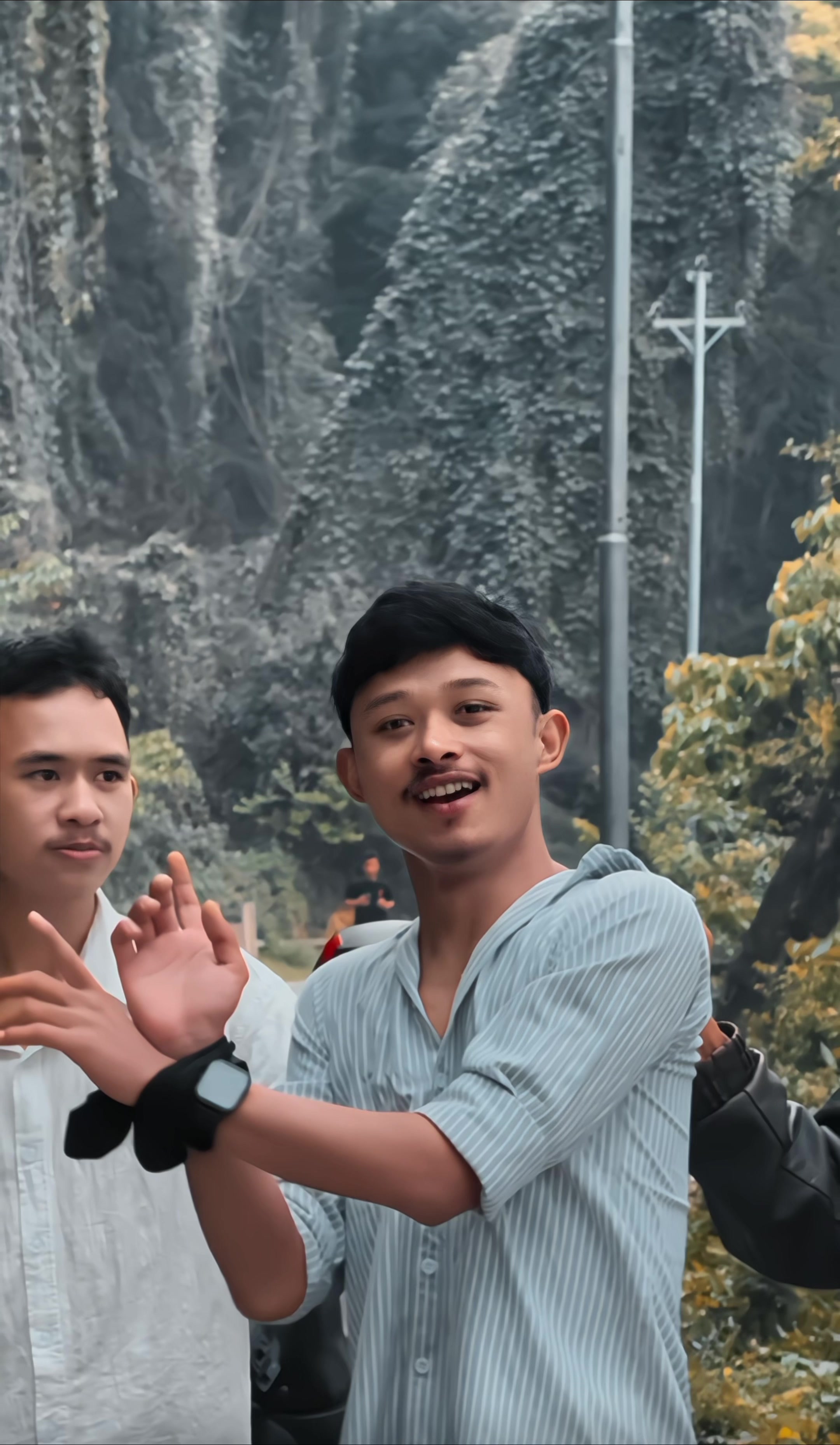 @MR_THAKURI☠️