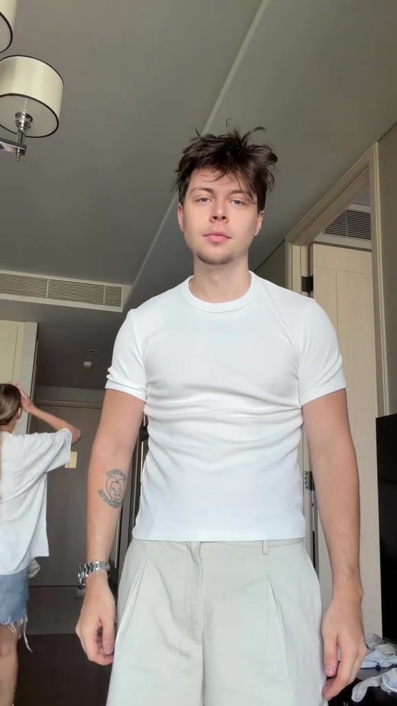 @милвикс