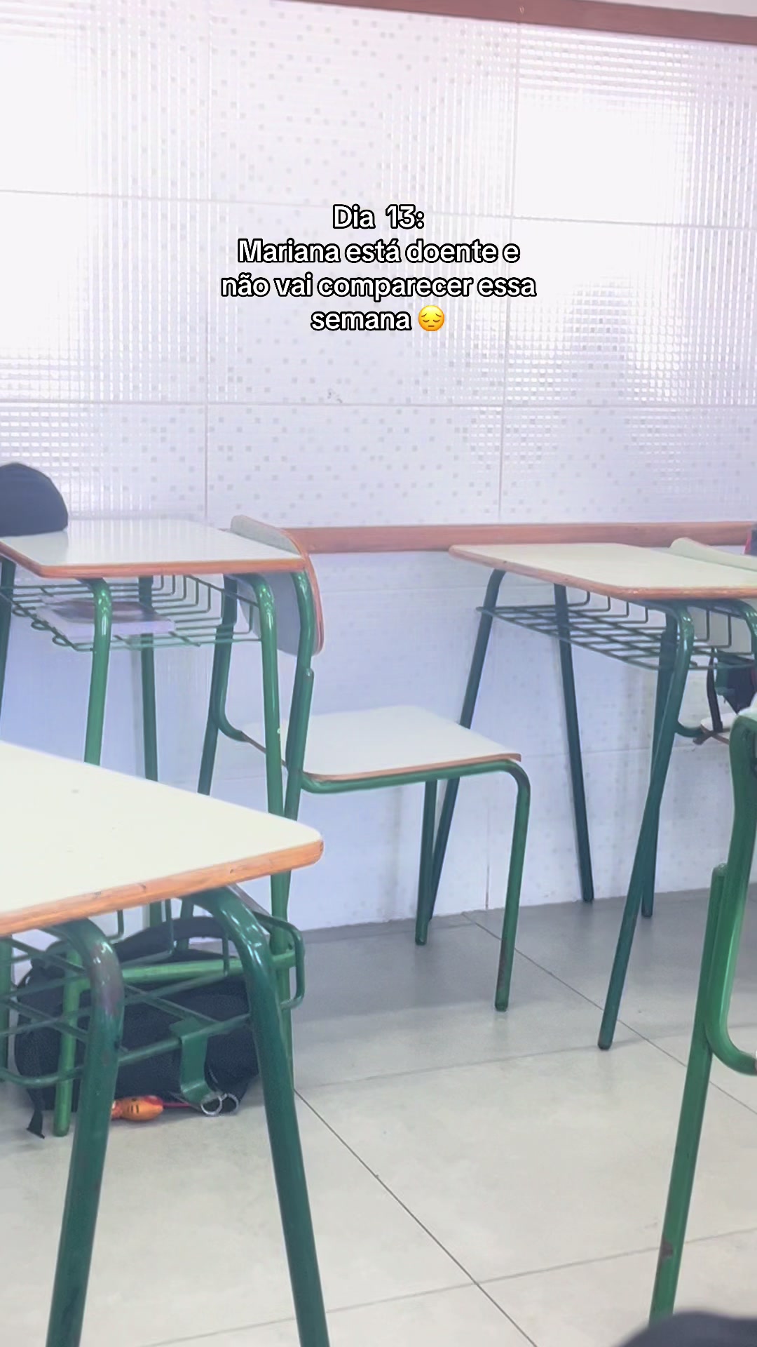 @oq a Mariana está fazendo 🙄