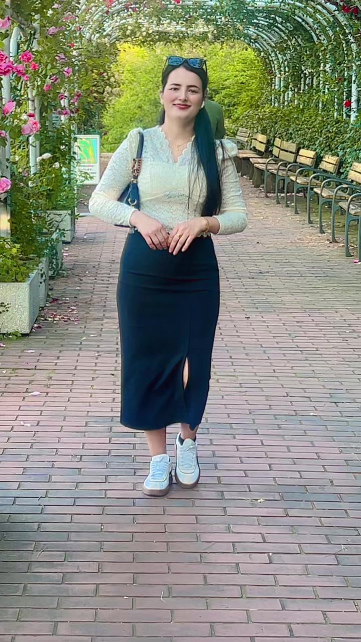 @Poonam bhandari 🌸🫰