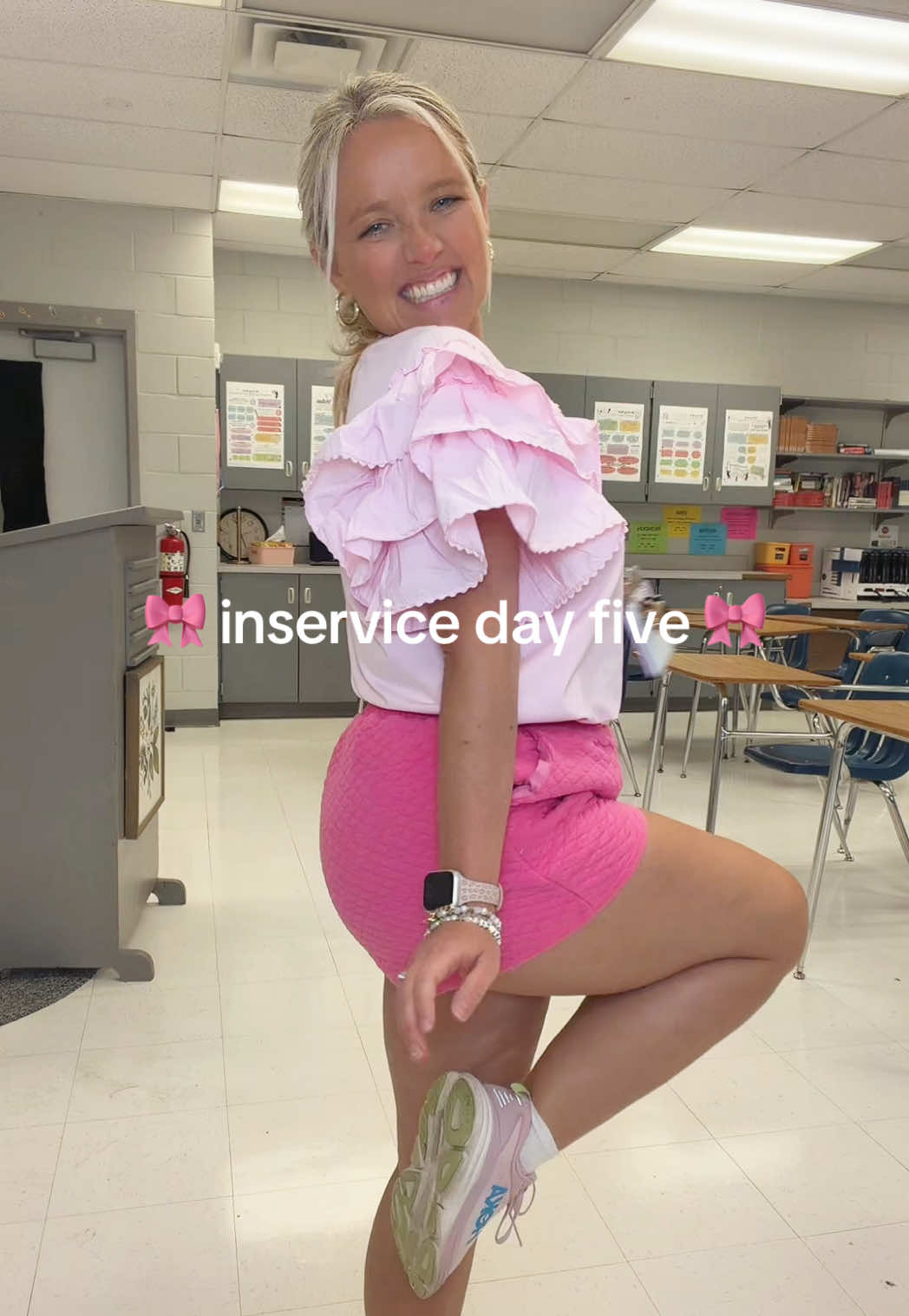 @Miss Teaching Blonde ๐โ๏ธ๐