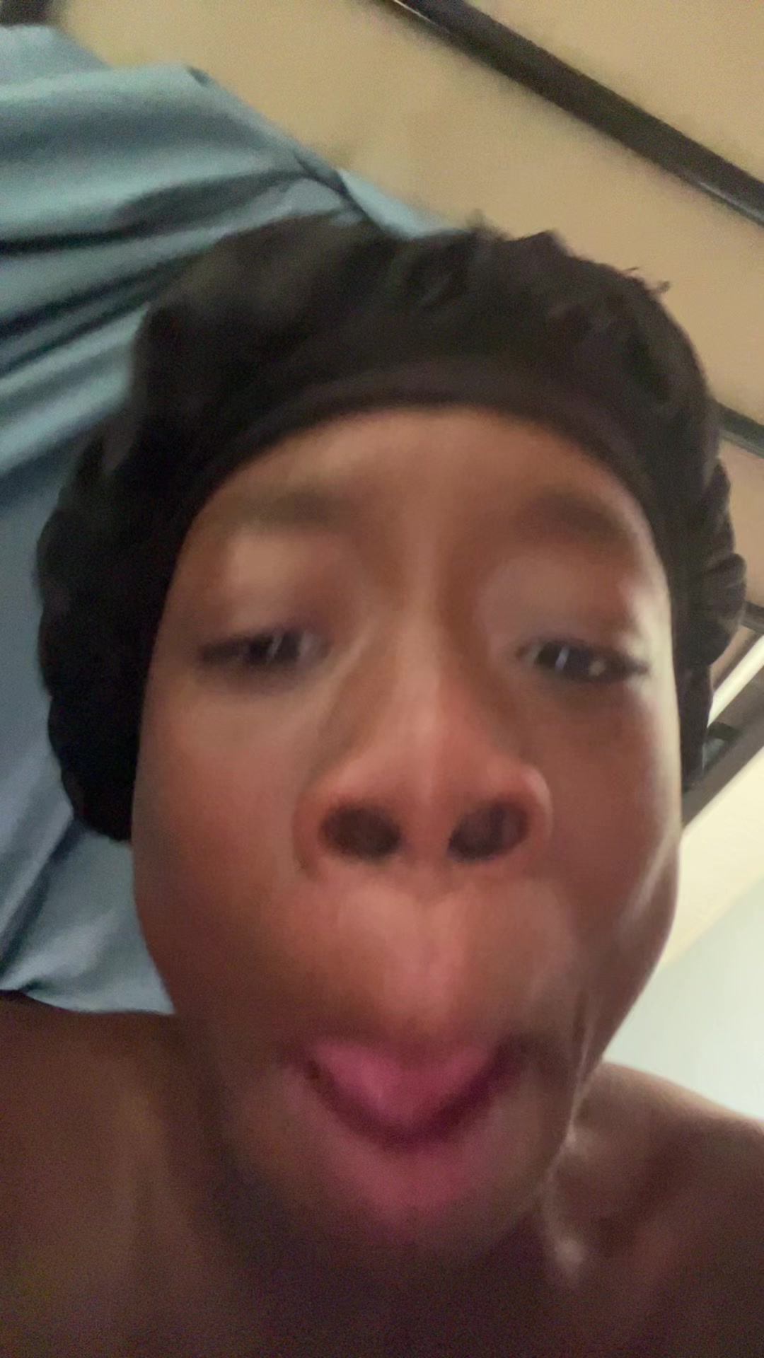 @☮️
