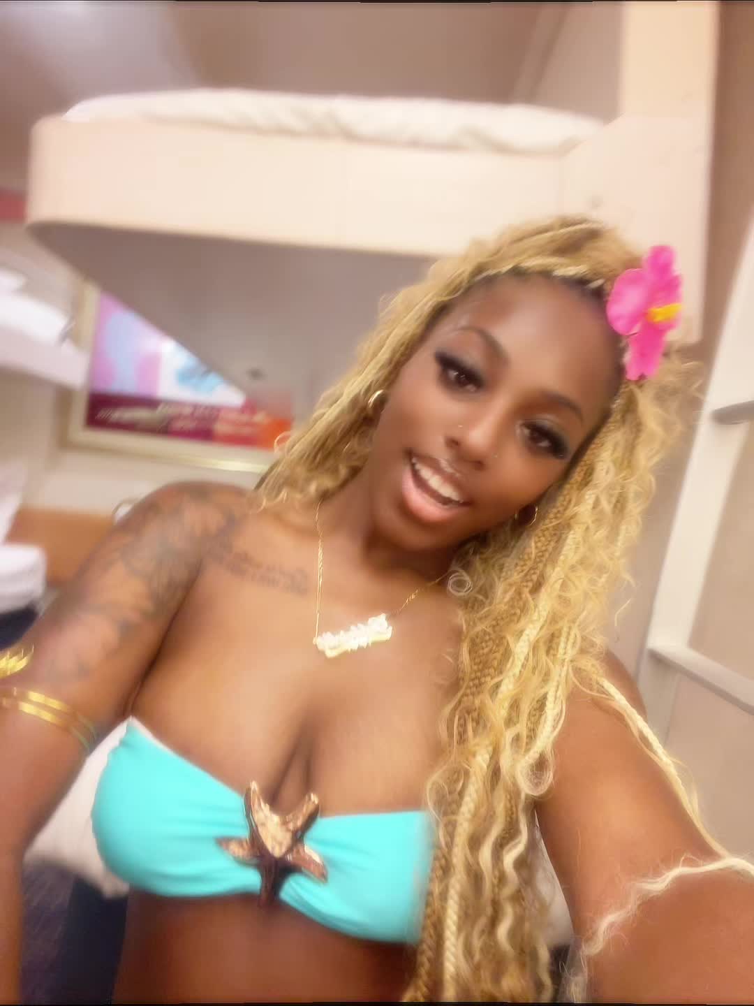 @gabbriellew