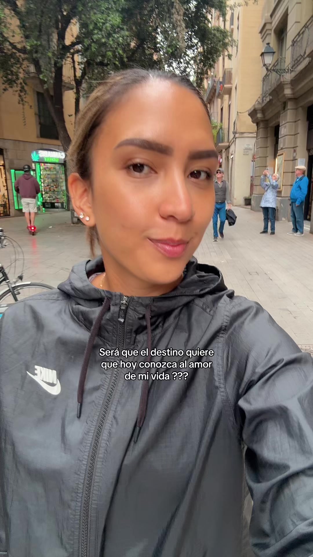 @Allison C G&oacute;mez