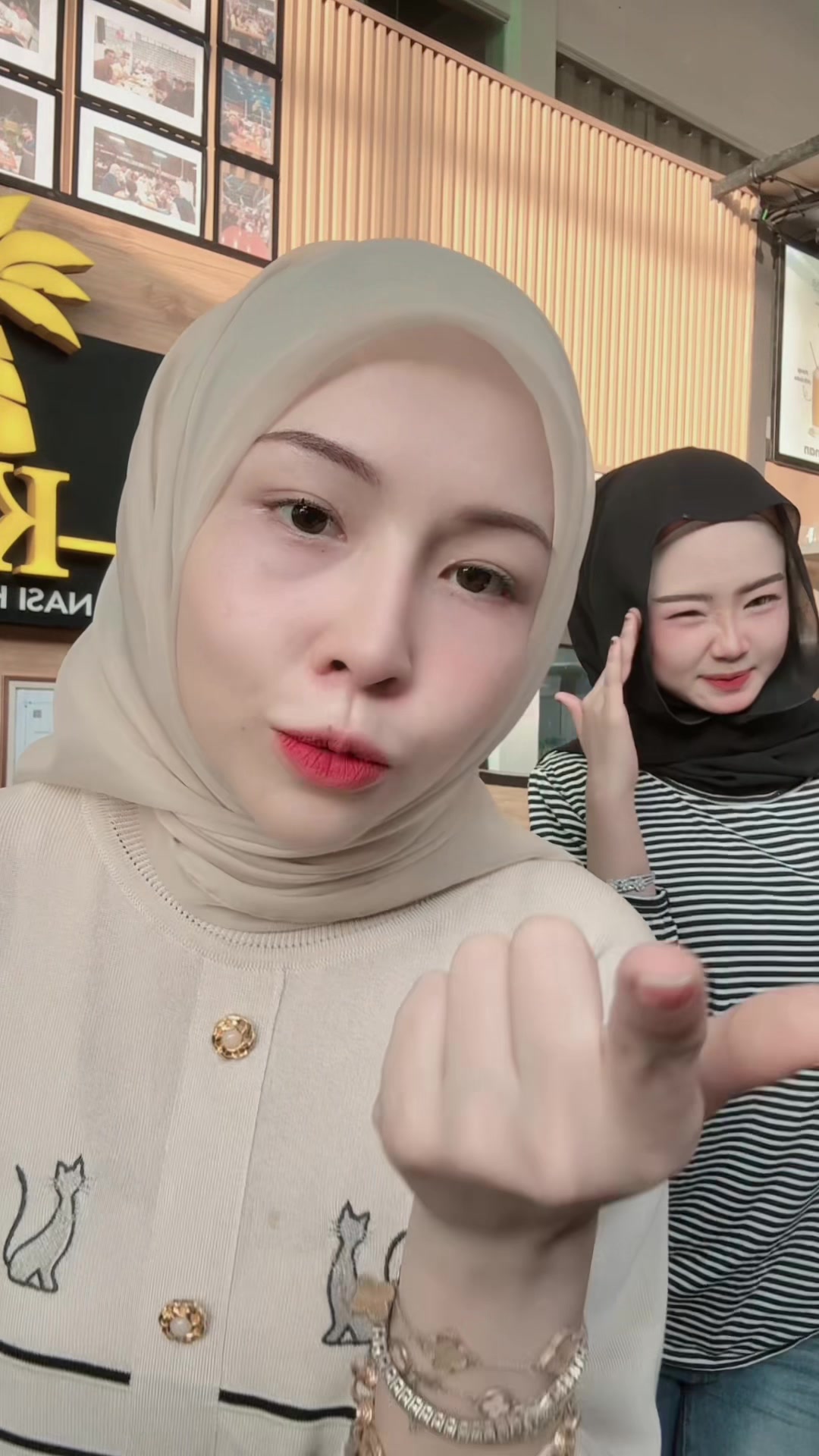 @MEKDAA SEMPOI