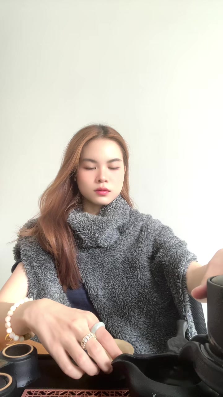 @🇰🇭Angelina Grace🇨🇳