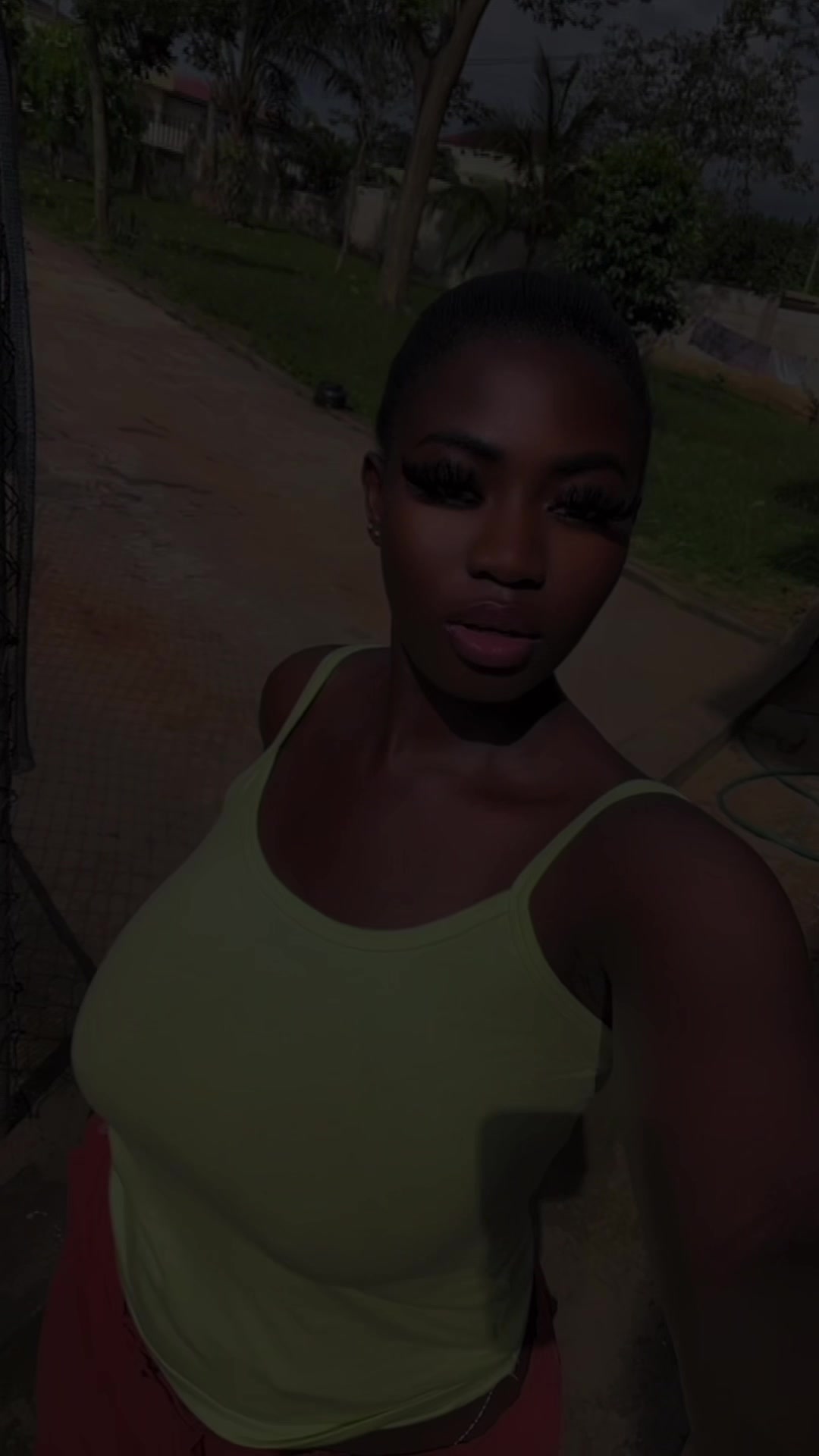 @Akua_Bhornrich💚
