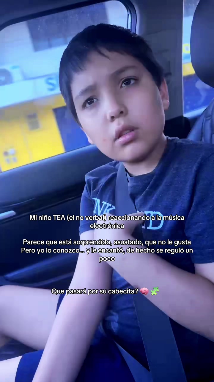@Shey León