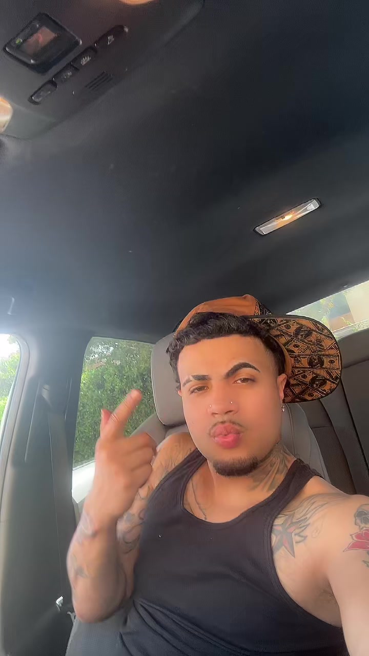 @🖤LightSkinJayden🇩🇴🖤