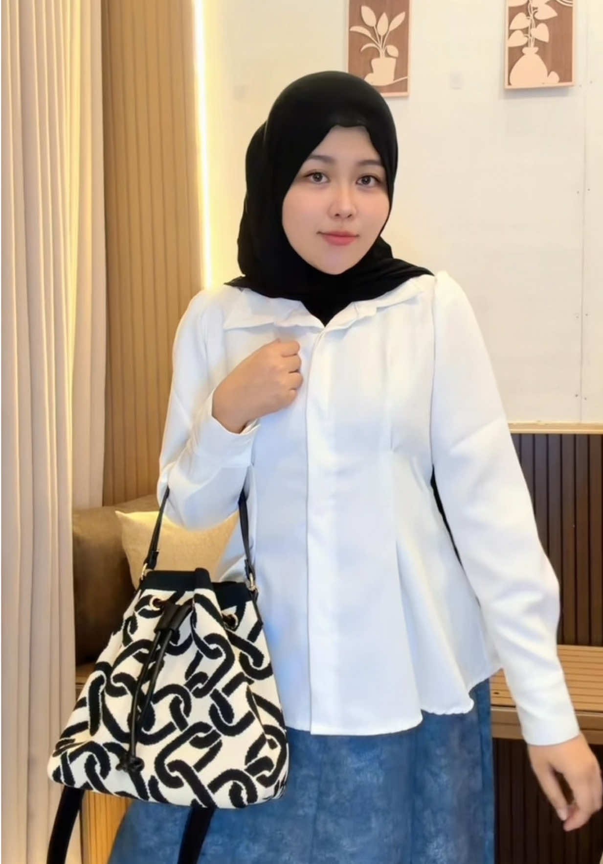 @yulianasafitrii