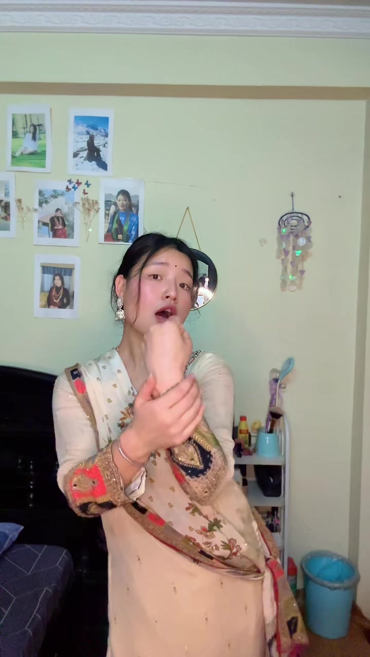 @Reshu Gurung