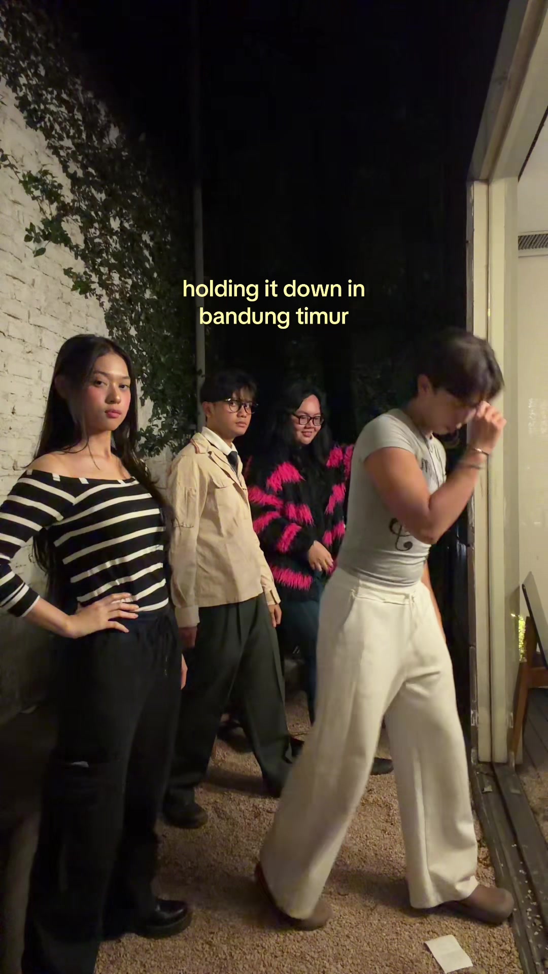 @Qin