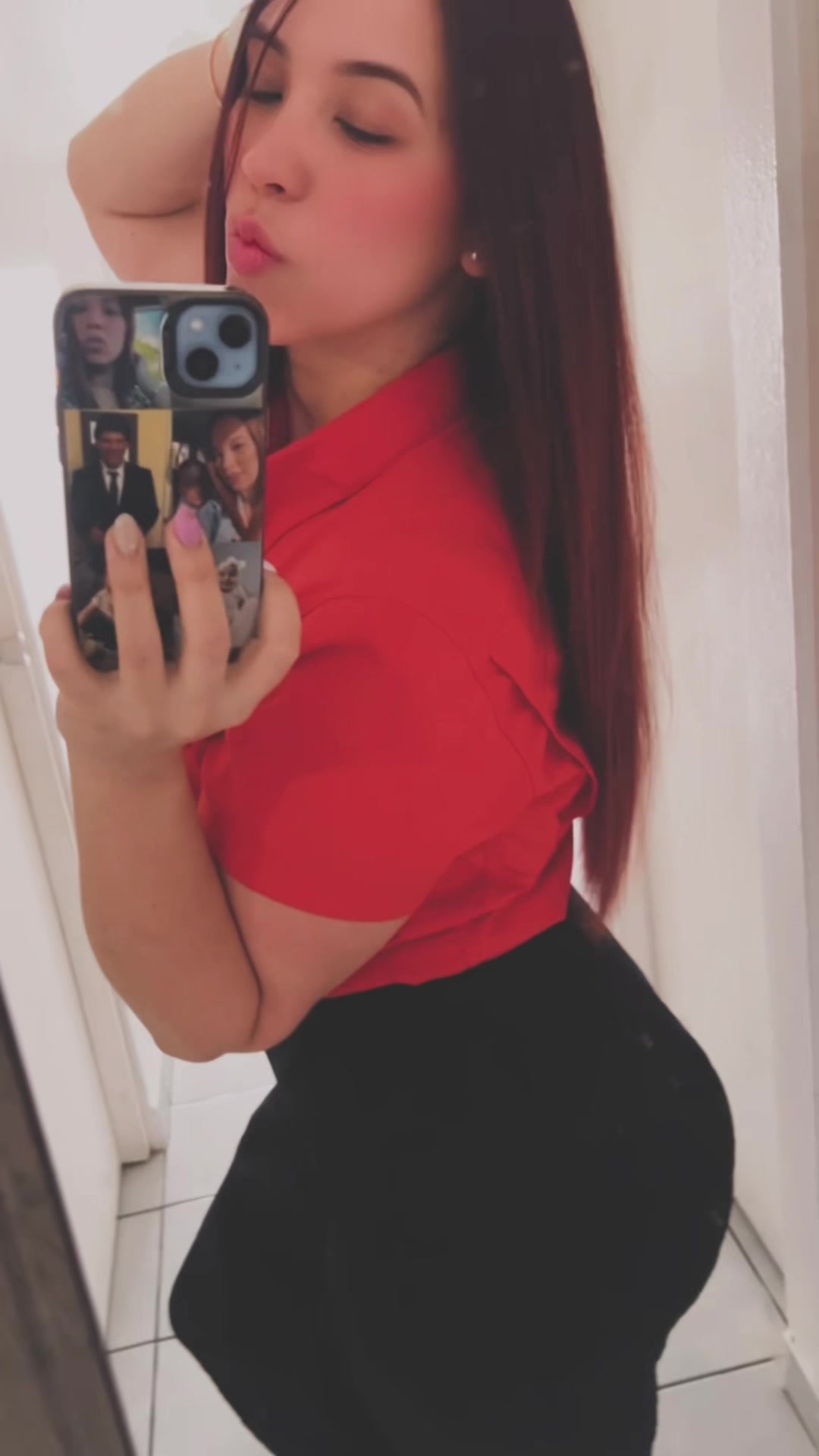 @Nicole Digital