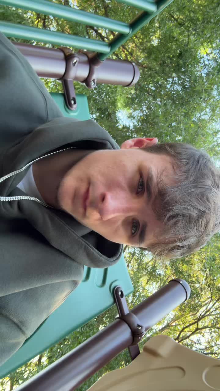 @justleland
