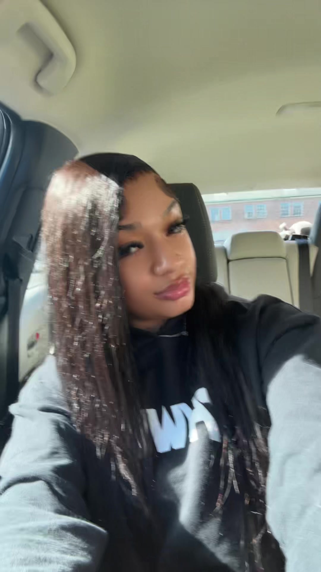 @nia <3