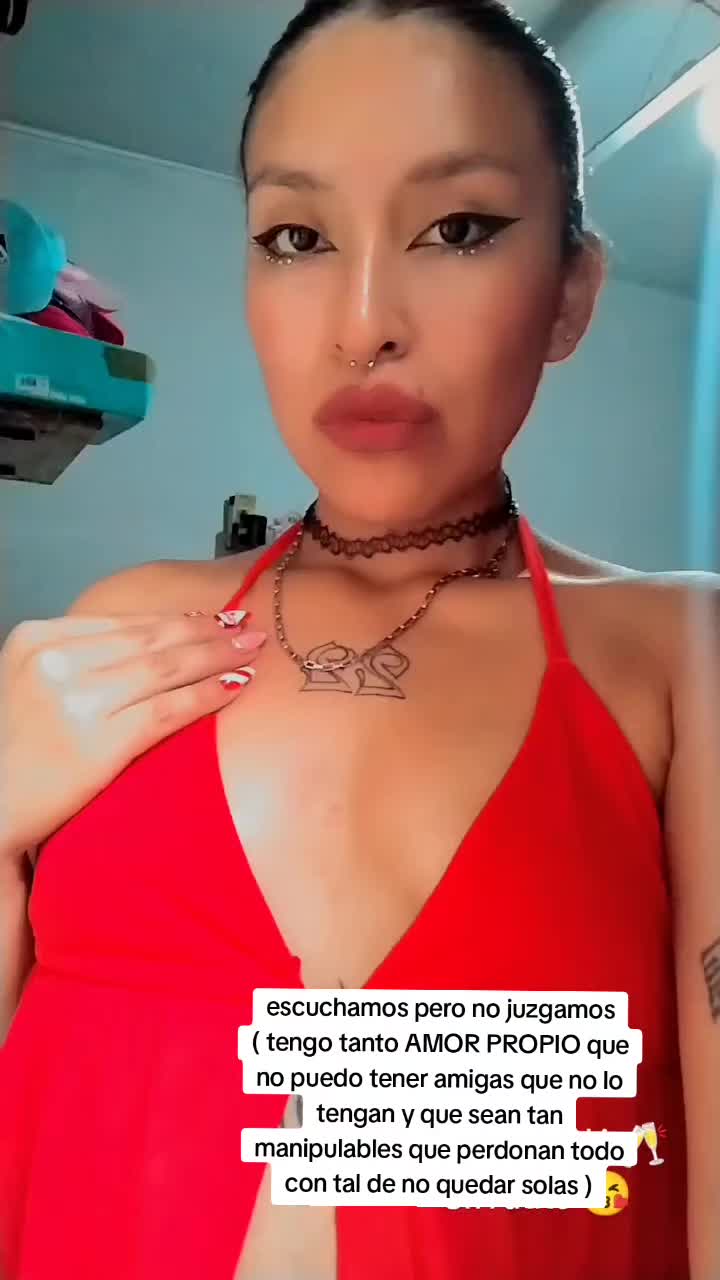 @MARIANANAZA