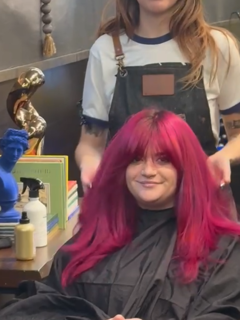 @Alondra | DSM IA Hairstylist