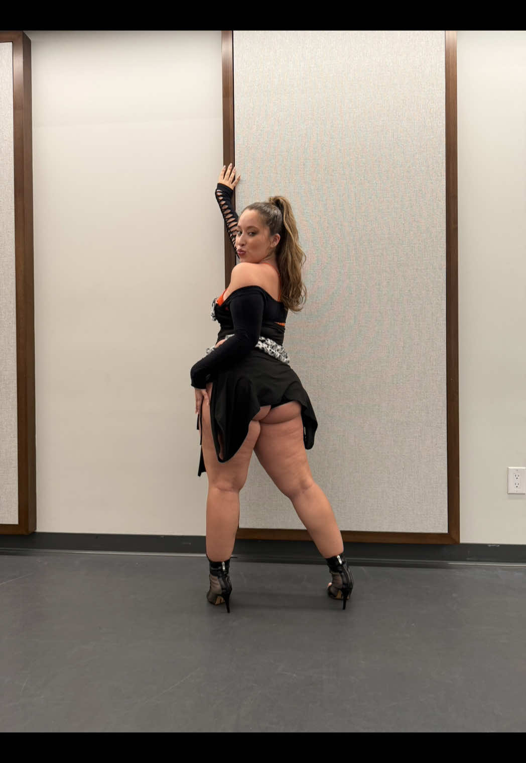 @Lindy | Dance & Fitness