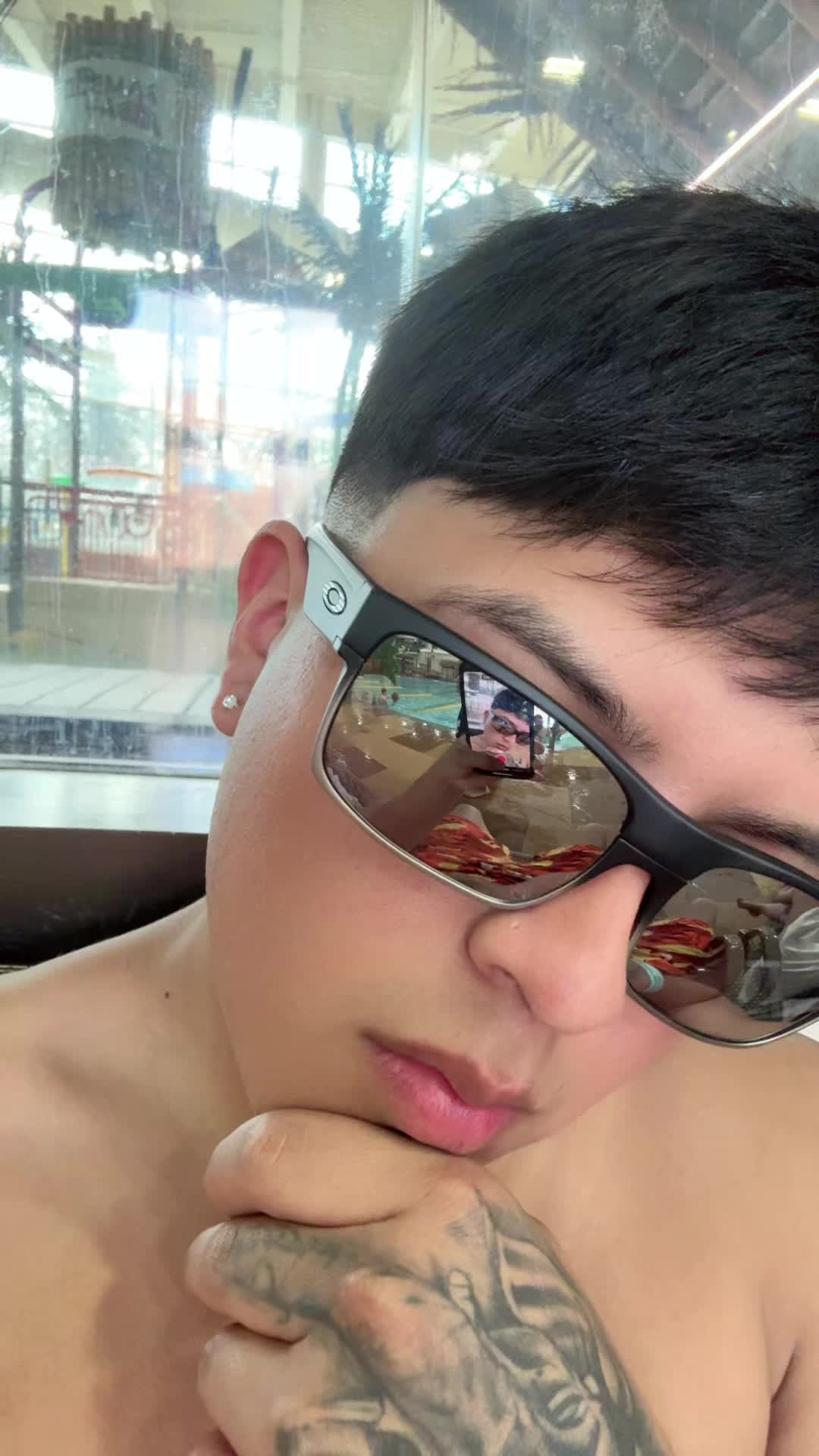 @Andy L.L ๐