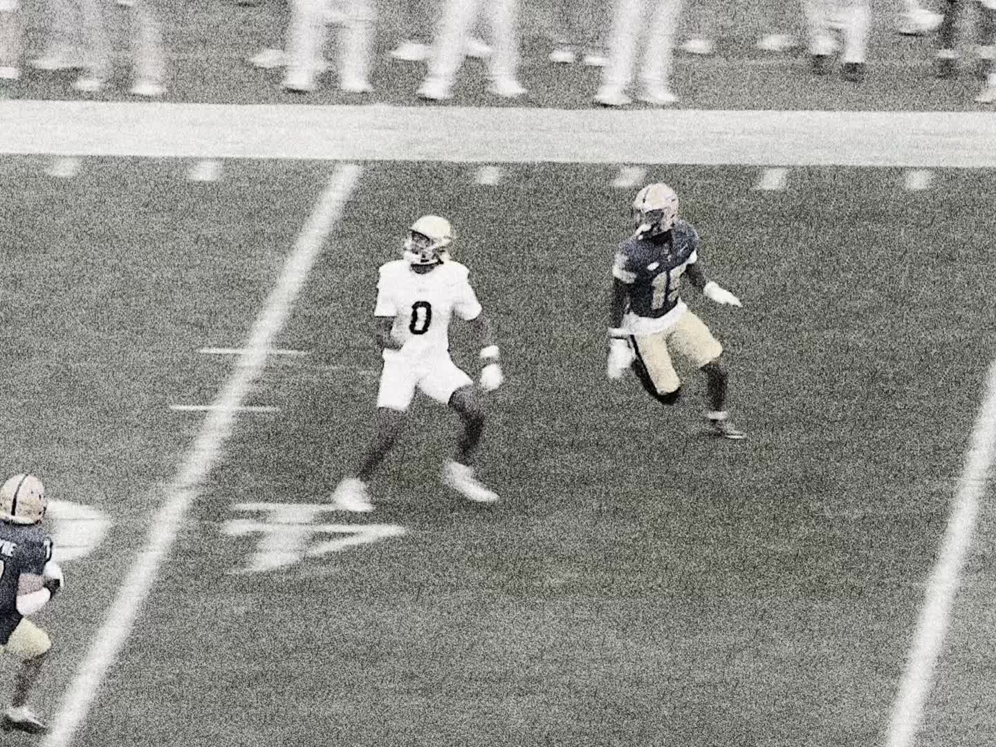 @giantswire