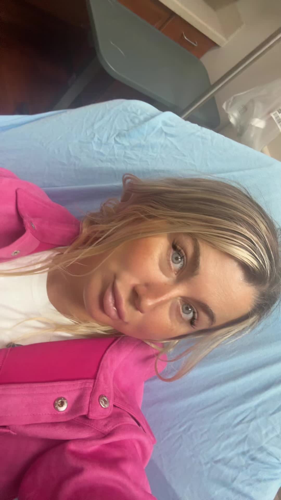 @Laceybarbieee